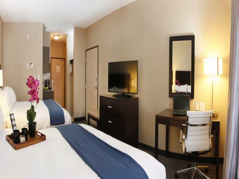 Holiday Inn Express Fort St John By Ihg Fort St. John Ngoại thất bức ảnh